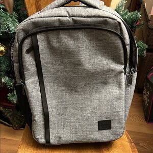Herschel Supply Company Heathered Gray Backpack